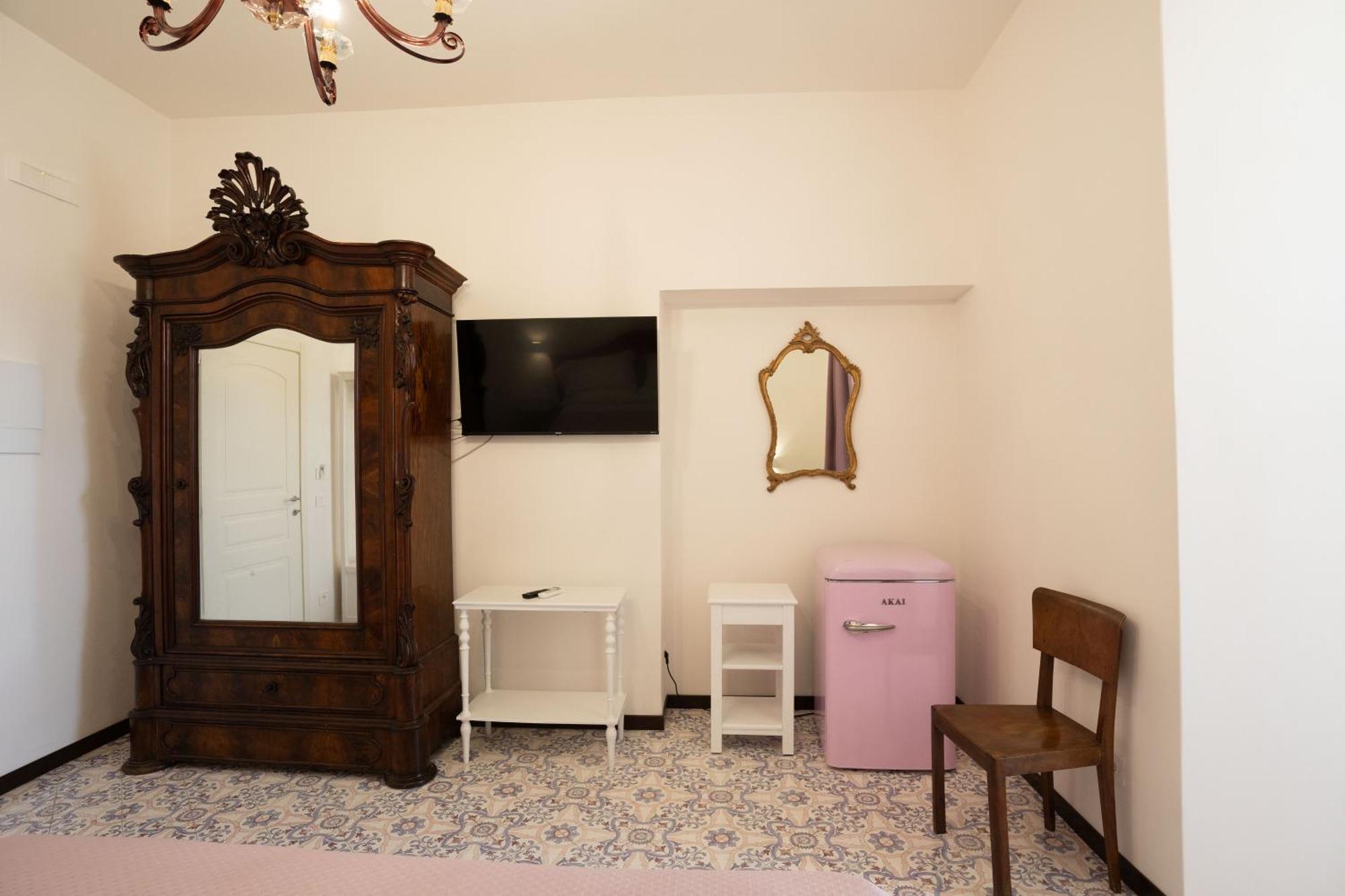 Casa Enzina Hotel Sorrento Luaran gambar